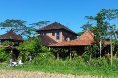 Swallow-Guesthouse-Bali3-1024x616